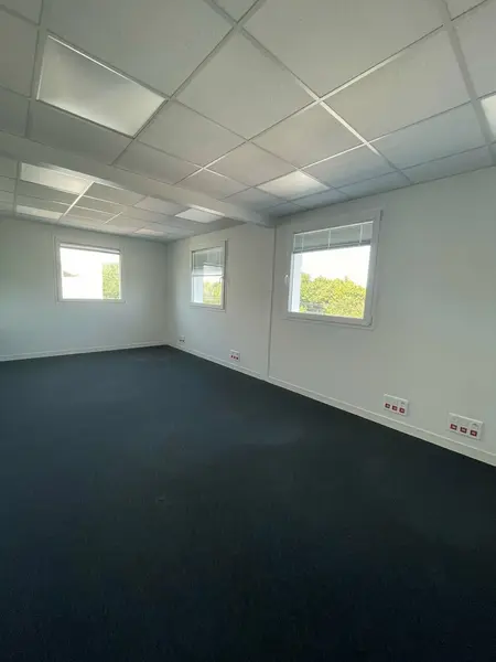 VANNES - A LOUER - BUREAUX