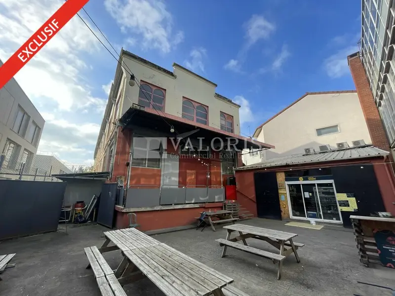 Venez découvrir un bel actif atypique à vendre.