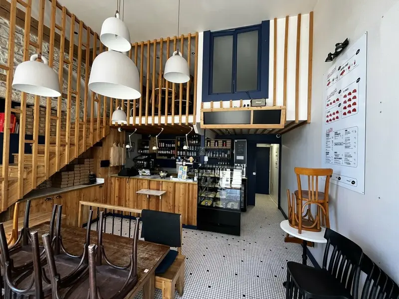 A vendre Local commercial  156m² Lyon 07