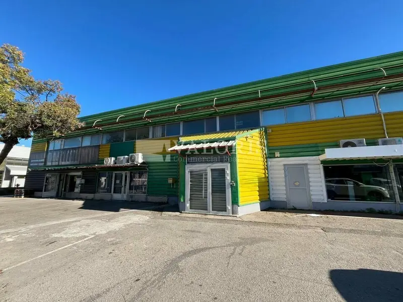 A louer Bureaux 250m² Marignane