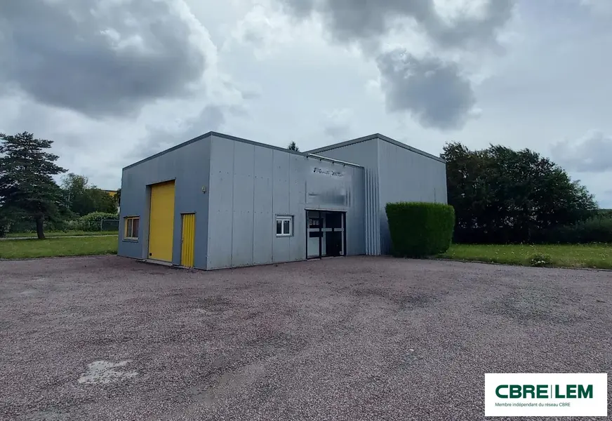 TRÈS BELLE VISIBILITÉ SUR VOIE RAPIDE.   