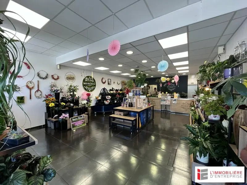 A louer Local commercial  100m² Saint-Malo