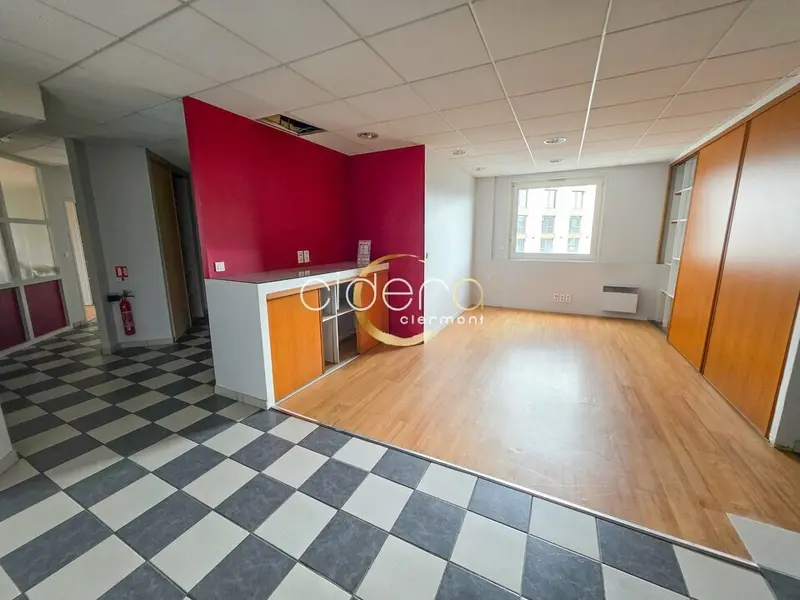 VENTE PLATEAU DE BUREAUX DIVISE LA PARDIEU CLERMONT-FERRAND (63000)