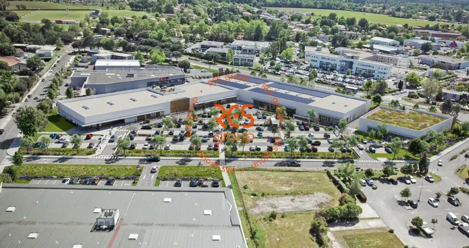 RARE - LOCAL COMMERCIAL NEUF 