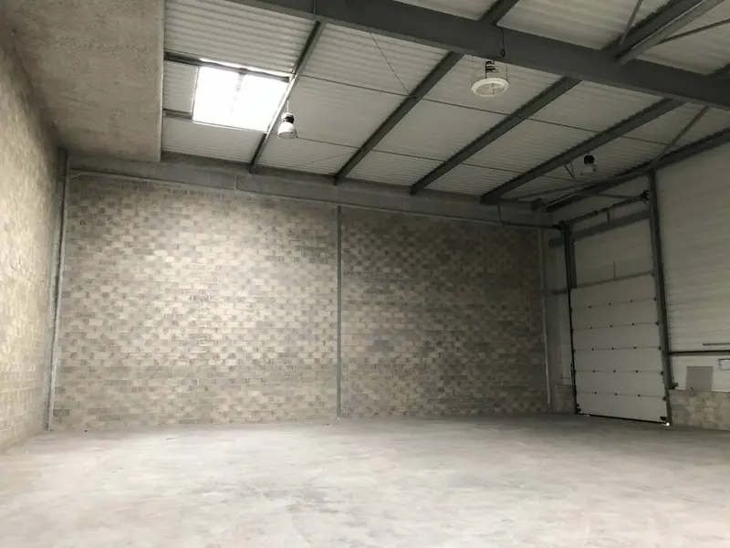 A louer Locaux d'activité 461m² Goussainville