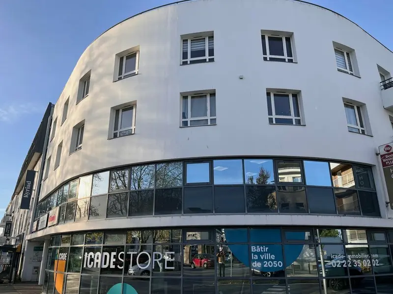 A LOUER - BUREAUX - VANNES