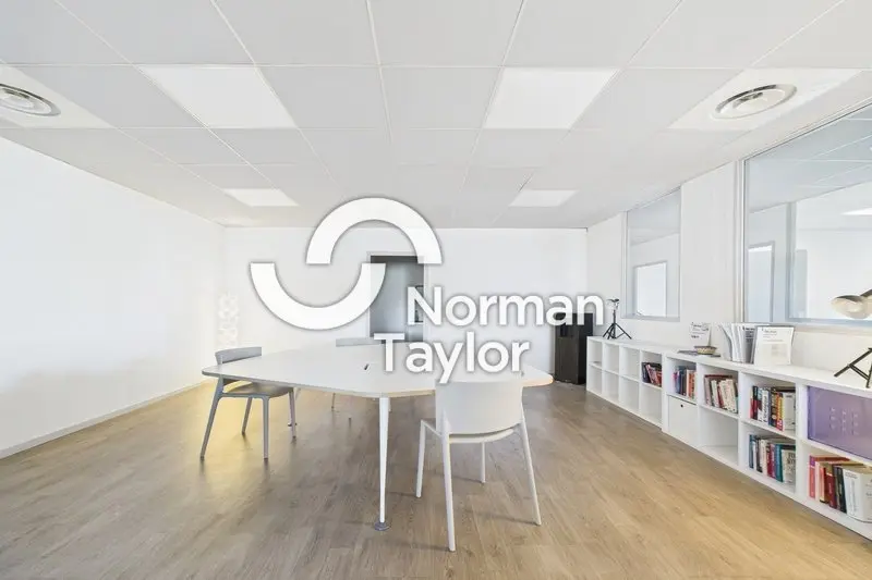 A louer Bureaux 1443m² Castelnau-le-Lez