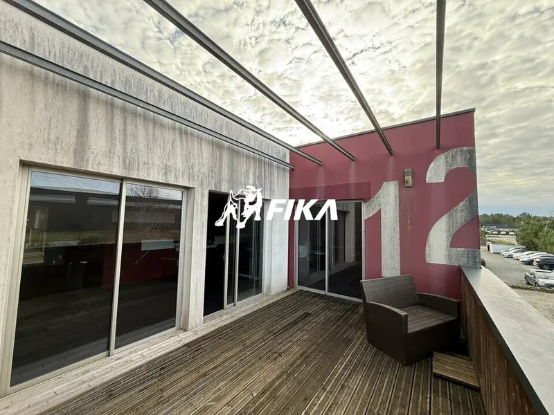 A LOUER BUREAUX - 278 m² - MARTILLAC - TECHNOPOLE