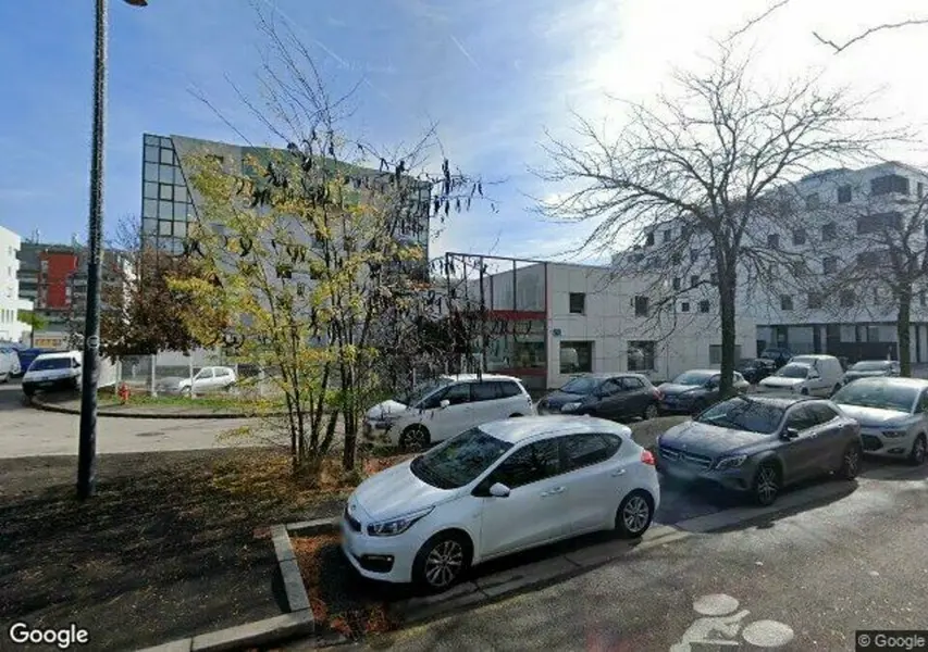 A louer Local commercial  880.5m² Grenoble