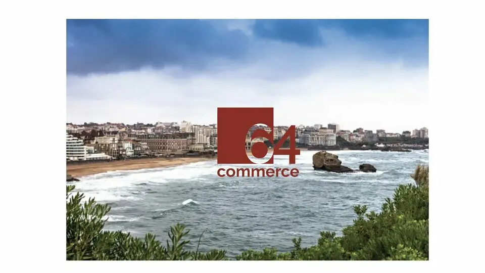 A LOUER LOCAL D'ACTIVITE CENTRE COMMERCIAL BIARRITZ