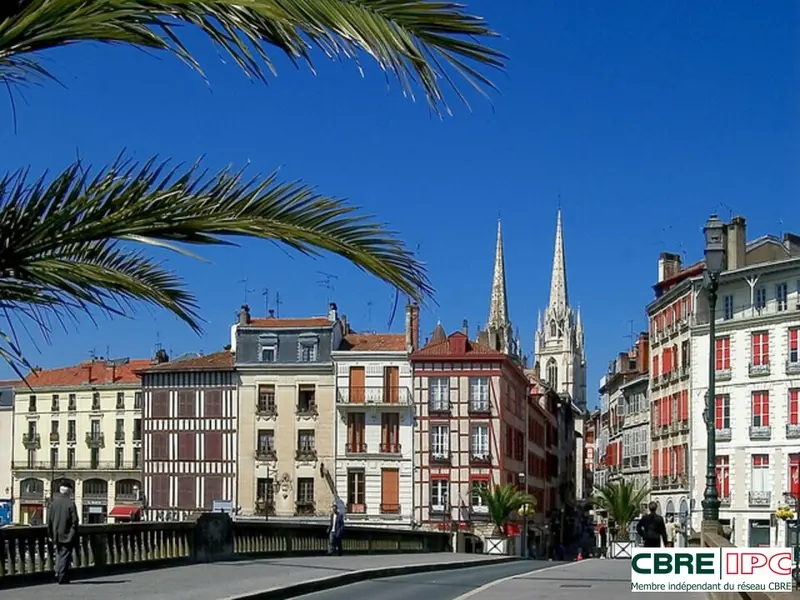 CESSION - REF 8110FD