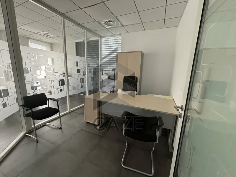 SUPERBES BUREAUX A VENDRE - EYSINES 