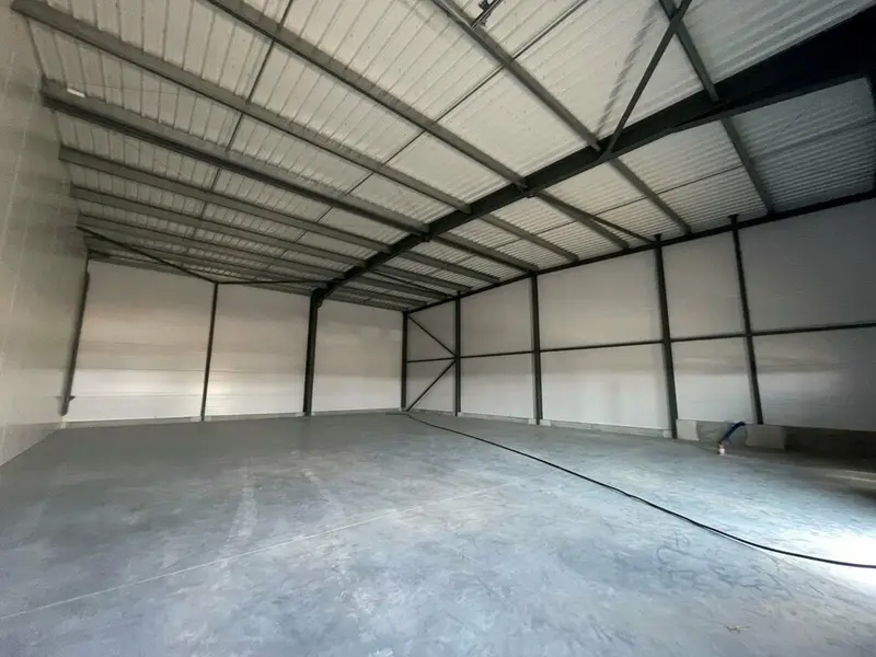 A LOUER - LOCAL D'ACTIVITE