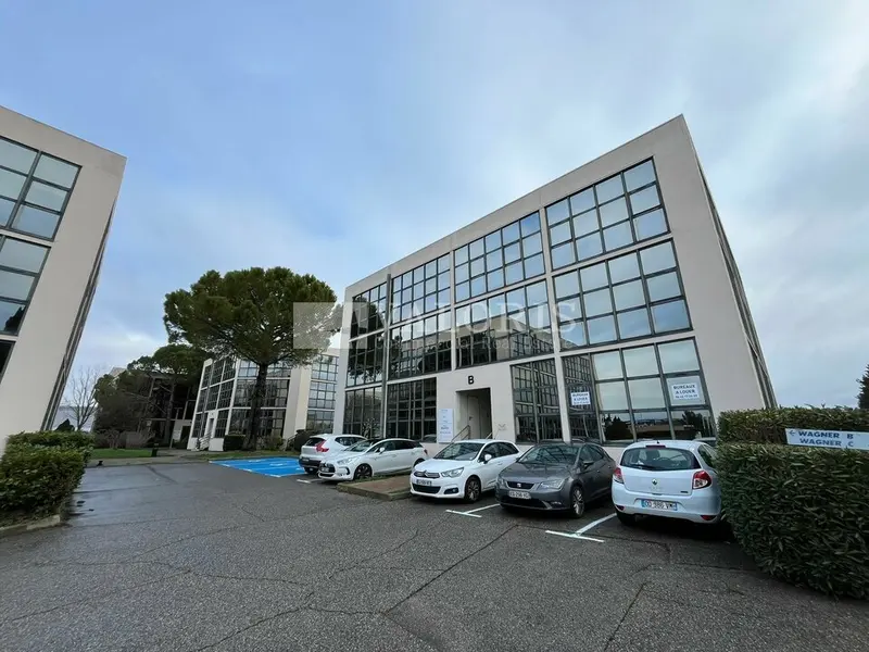 A vendre Bureaux 300m² Aix-en-Provence