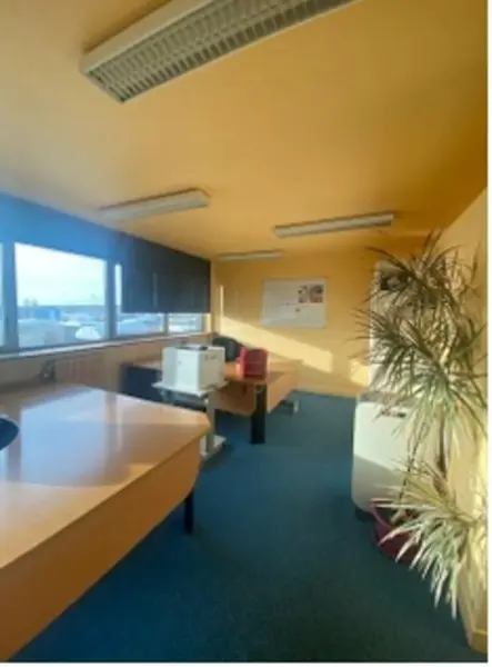 A louer Bureaux 193.7m² Sotteville-lès-Rouen