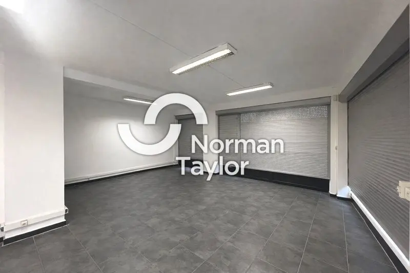 A vendre Local commercial  115m² Perpignan