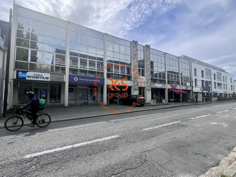 Bureau à vendre - Mérignac (33700) - 1919 m²