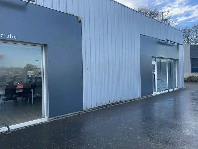 A LOUER- LOCAL D'ACTIVITE- GOUESNOU