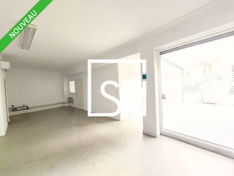 Bureau à vendre - Durtol (63830) - 77 m²