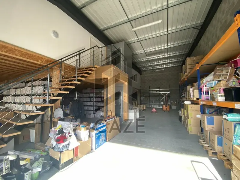 BÂTIMENT MIXTE A VENDRE