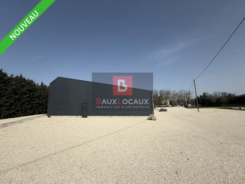 Entrepôt / Activité à louer - Pierrelatte (26700) - 1350 m² - 7 000 €/mois