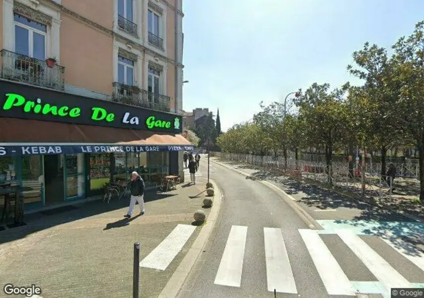 Local Commercial à louer - Grenoble (38000) - 220 m² - 2 690 €/mois