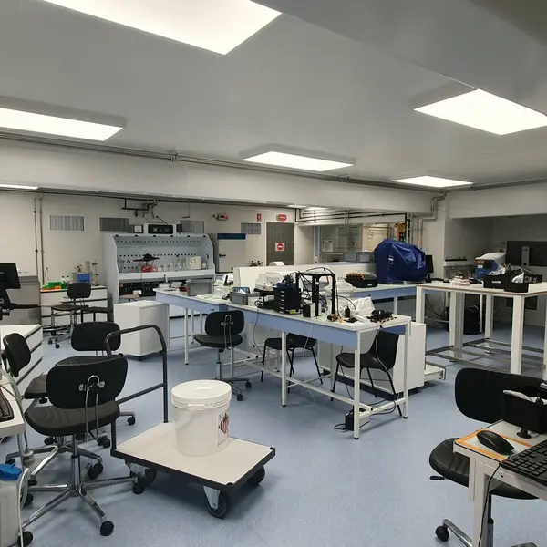 Entrepôt / Activité à vendre - Grenoble (38000) - 850 m²