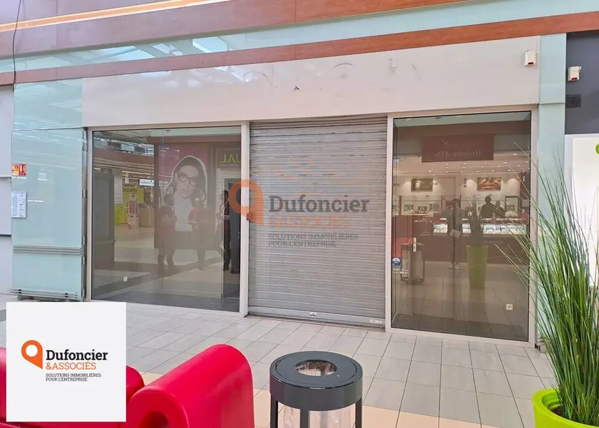 Local Commercial à louer - Antran (86100) - 204 m² - 3 400 €/mois