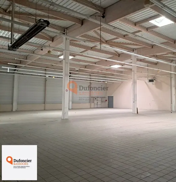A louer Local commercial  475m² Availles-en-Châtellerault