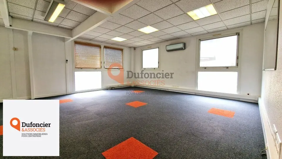 LOTS DE BUREAUX A LOUER AU FUTUROSCOPE - POITIERS NORD 13 a 450M²