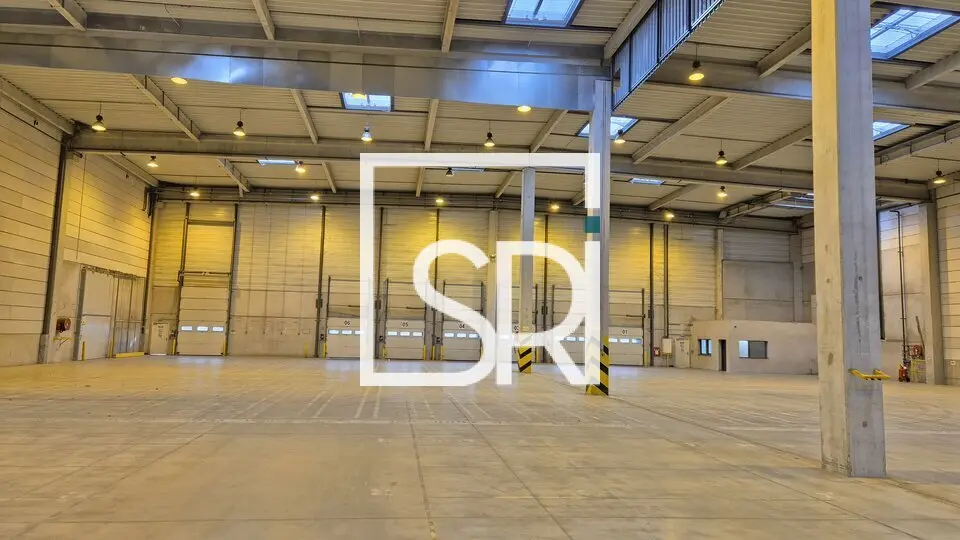 Entrepôt / Activité à louer - Cournon-D'Auvergne (63800) - 1785 m² - 6 250 €/...