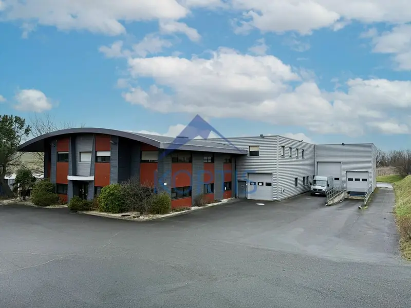 Entrepôt / Activité à louer - Fleurieux-Sur-L'Arbresle (69210) - 1980 m² - 16...