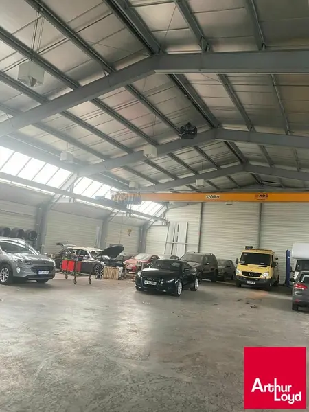 Entrepôt / Activité à louer - Anglet (64600) - 600 m² - 6 000 €/mois