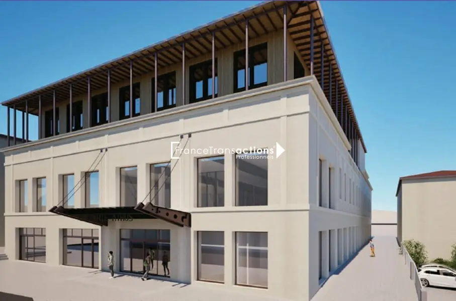 Local Commercial à louer - Auch (32000) - 1930 m² - 24 929 €/mois