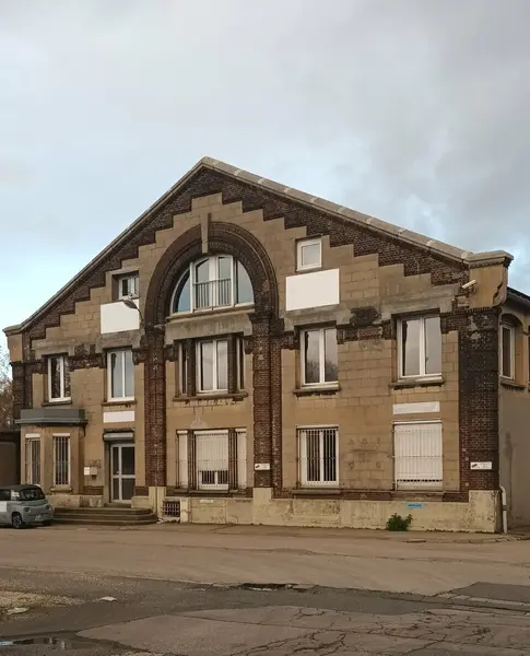 Entrepôt / Activité à vendre - Le Havre (76600) - 2571 m²