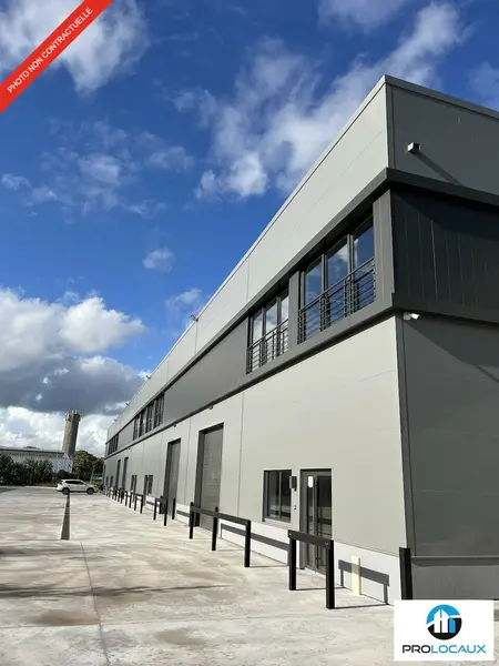 A louer Locaux d'activité 257m² Les Pavillons-sous-Bois