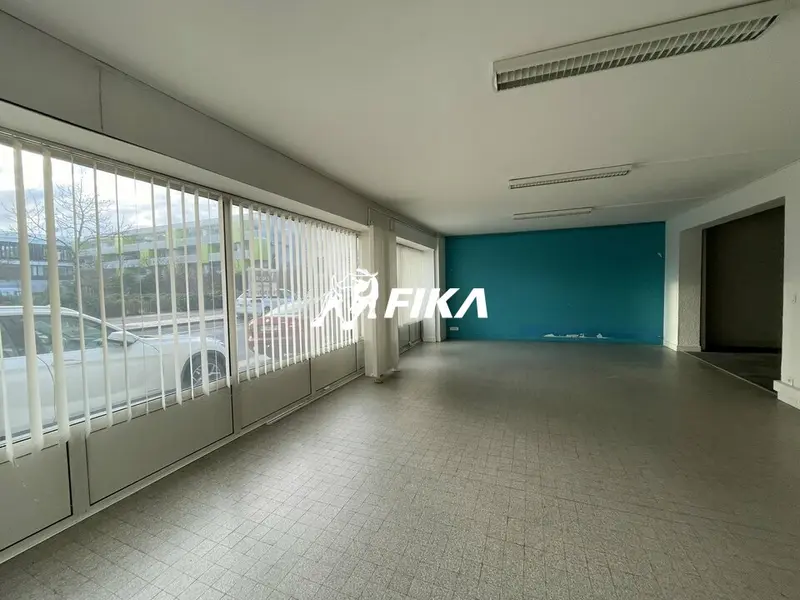 Local Commercial à vendre - Floirac (33270) - 202 m²