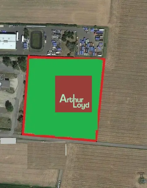 Terrain à vendre - Les Martres-D'Artière (63430) - 16896 m²