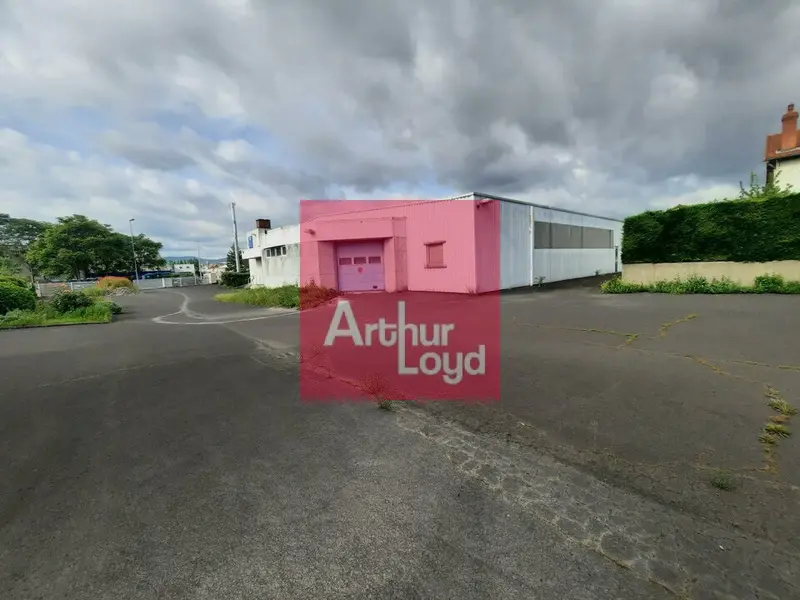 Entrepôt / Activité à vendre - Clermont-Ferrand (63100) - 1272 m²