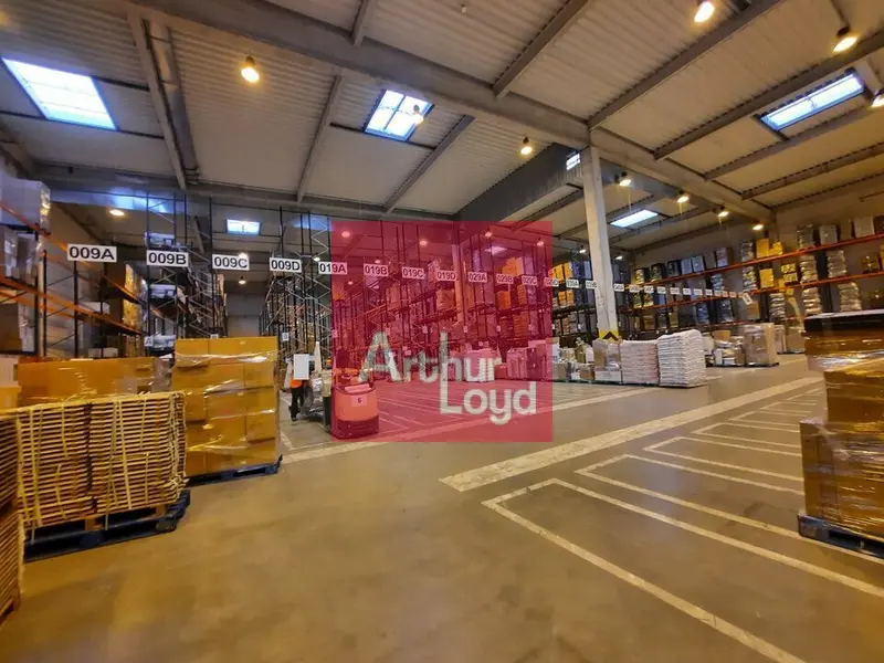 Entrepôt / Activité à louer - Cournon-D'Auvergne (63800) - 5800 m² - 25 833 €...