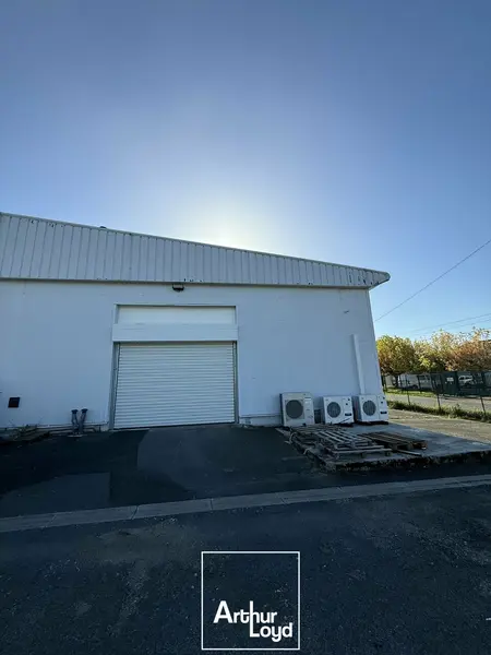 Entrepôt / Activité à vendre - Chartrier-Ferrière (19600) - 1455 m²