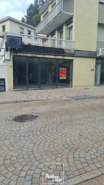 Local Commercial à louer - Tulle (19000) - 80 m² - 700 €/mois