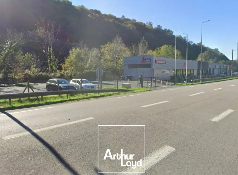 Local Commercial à louer - Tulle (19000) - 519 m² - 4 000 €/mois