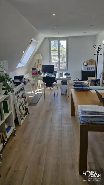 A LOUER - BUREAUX A LA BAULE - CENTRE VILLE