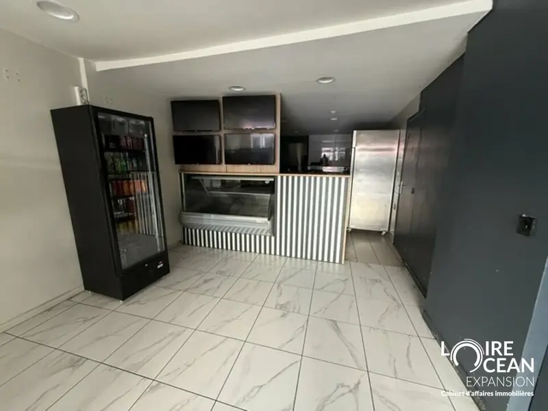 Local Commercial à louer - La Roche-Sur-Yon (85000) - 70 m² - 1 250 €/mois