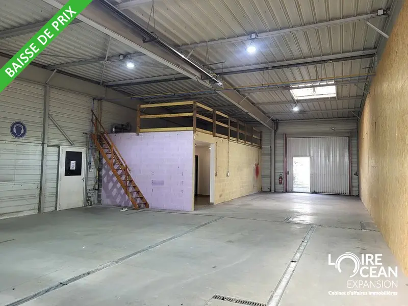 Entrepôt / Activité à louer - Chaumes-En-Retz (44680) - 190 m² - 1 000 €/mois