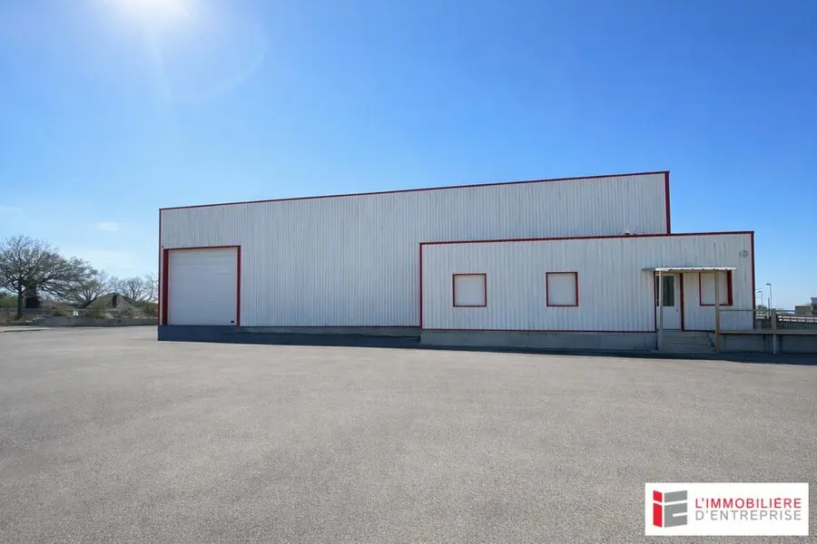 Entrepôt / Activité à vendre - Amanlis (35150) - 1725 m²