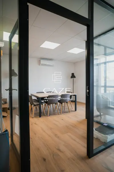 Bureau à louer - Cenon (33150) - 230 m² - 2 970 €/mois