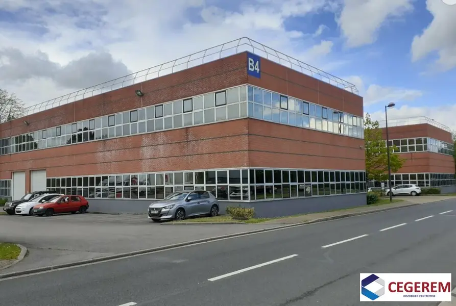 Entrepôt / Activité à louer - Saint-Thibault-Des-Vignes (77400) - 2219 m² - 7...