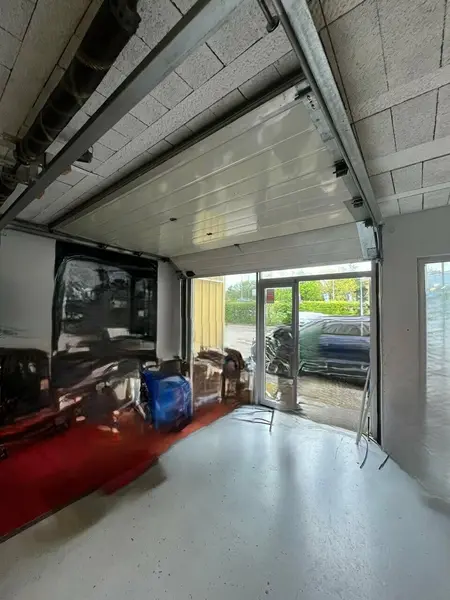 Entrepôt / Activité à louer - Voiron (38500) - 200 m² - 1 632 €/mois